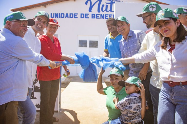 MST na Paraíba inaugura seu 1º laticínio no Assentamento Che Guevara